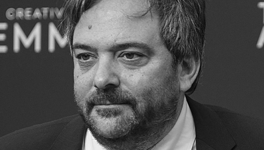 Адам Шлезингер