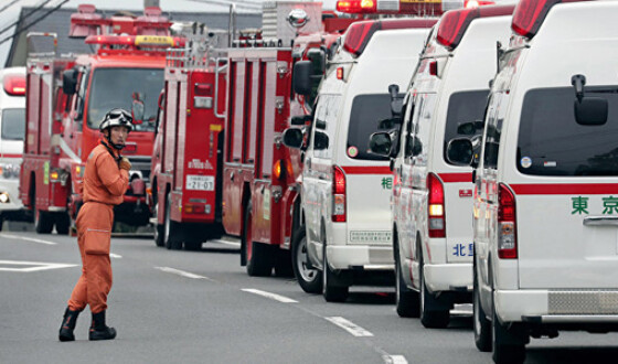 Автомобіль протаранив будівлю лікарні в Японії, сім людей травмовано