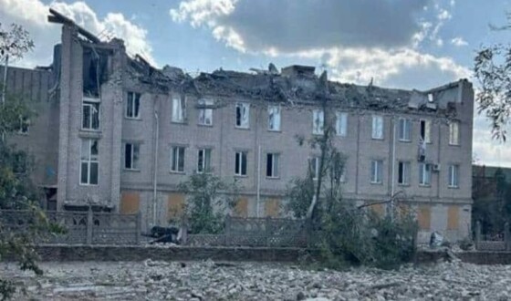 Росіяни завдали ракетного удару по лікарні у Бериславі, є поранені