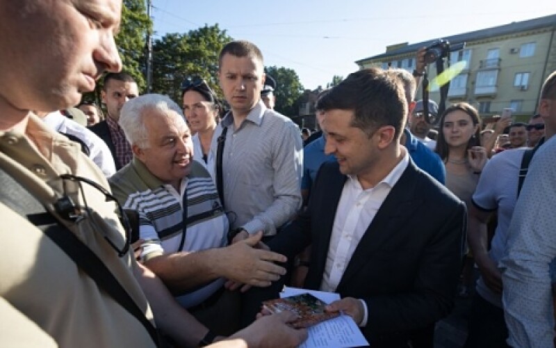 Президент Зеленський анонсував реформи для розвитку бізнесу на Донбасі