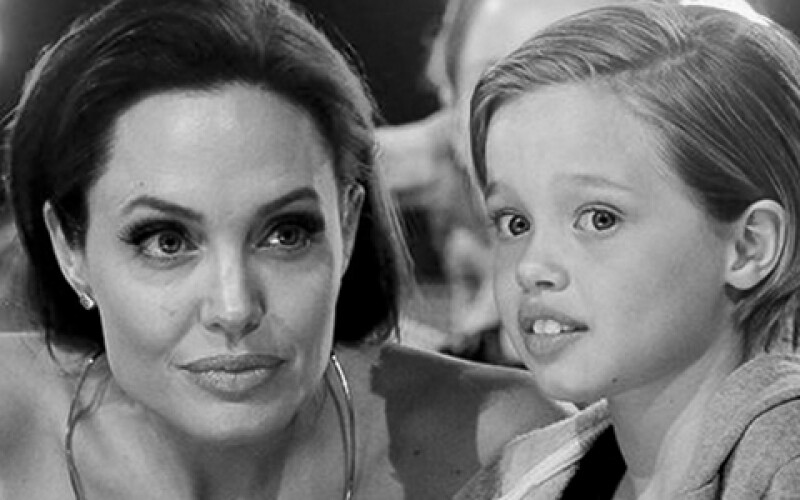 Дочь Анджелины Джоли хочет переехать к отцу