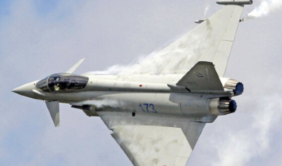 Великобританія може виділити Україні ескадрилью винищувачів Eurofighter Typhoon