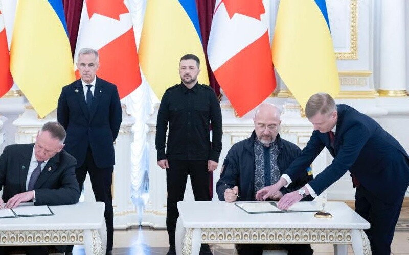 Україна та Канада домовились про створення нового оборонного фонду технологій