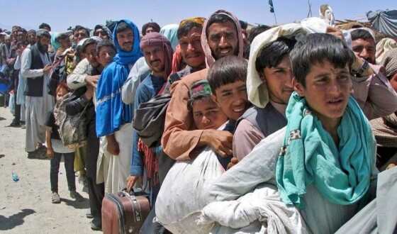 Країни ЄС вимагають від Брюсселя вивчити додаткові можливості для депортації афганців додому – DW