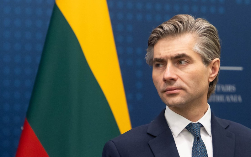 До Києва з візитом прибув глава МЗС Литви Кястутіс Будріс