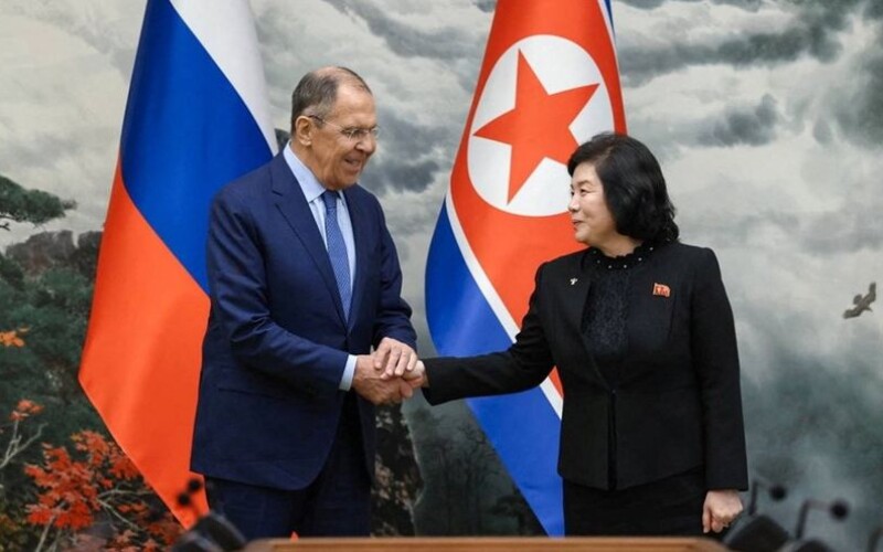 Лавров запросив до Росії делегацію з Північної Кореї