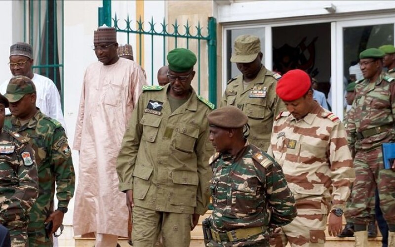 У Нігері хунта видворила з країни посла Франції Сільвена Ітте