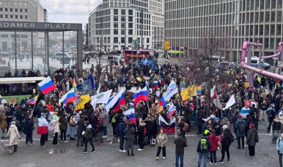 У Берліні починається марш «Росія проти Путіна»