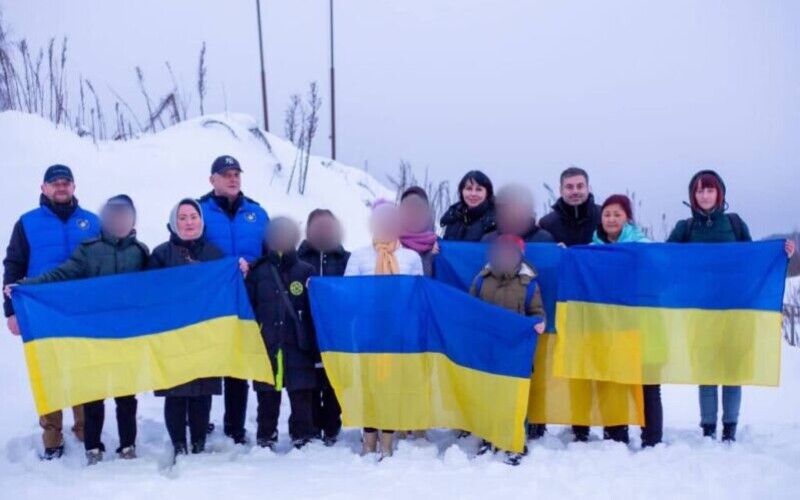 У День Святого Миколая восьмеро дітей повернули в Україну з рф