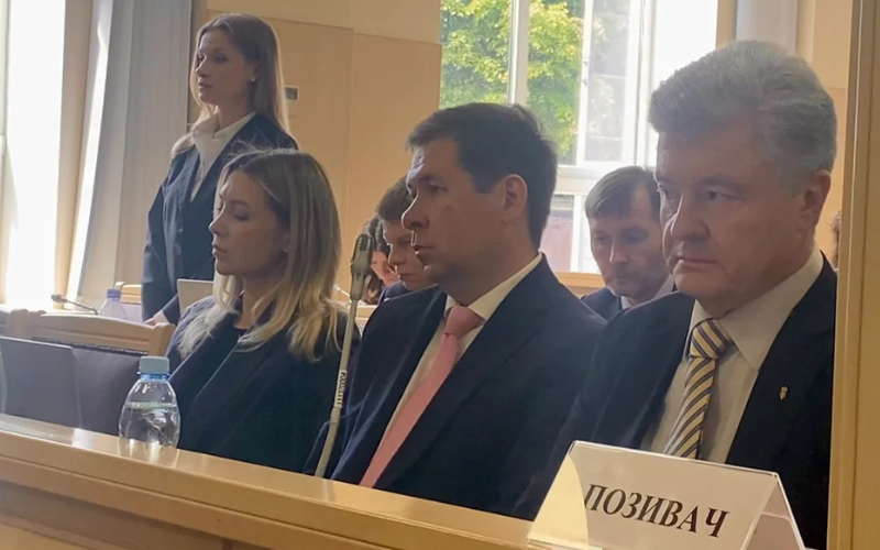 Коломойський хоче долучитися до справи Порошенка щодо санкцій
