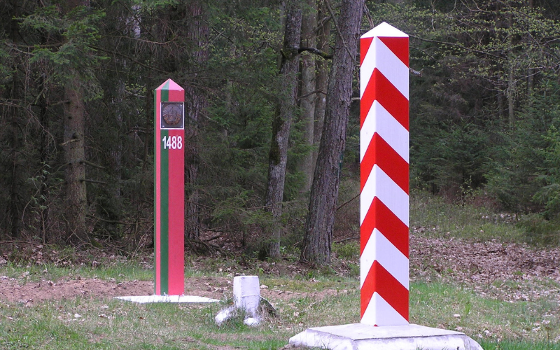 Польща відновила роботу пунктів пропуску на кордоні з Білоруссю, закритих кілька років