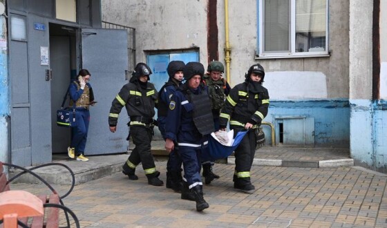 У Бєлгороді ударний дрон врізався у житловий будинок: є загиблі
