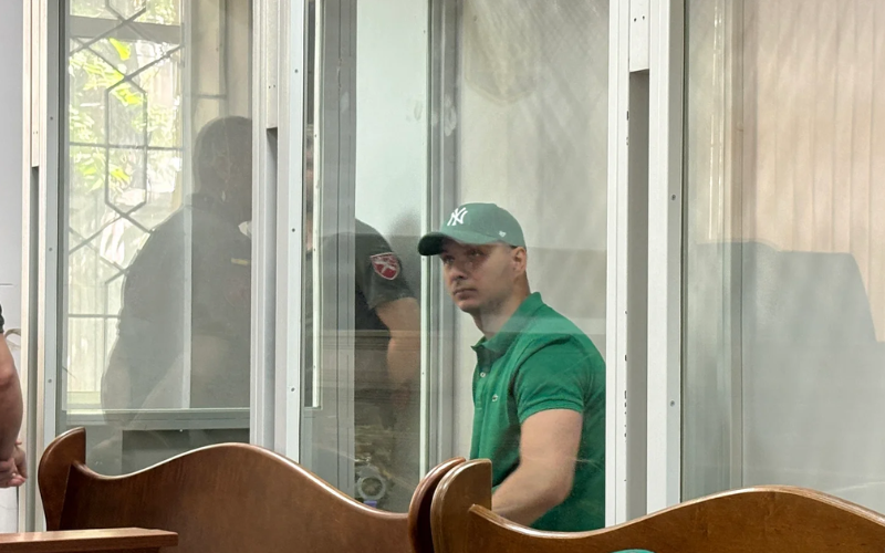 У справі про вбивство на фунікулері обвинуваченому призначили державного адвоката