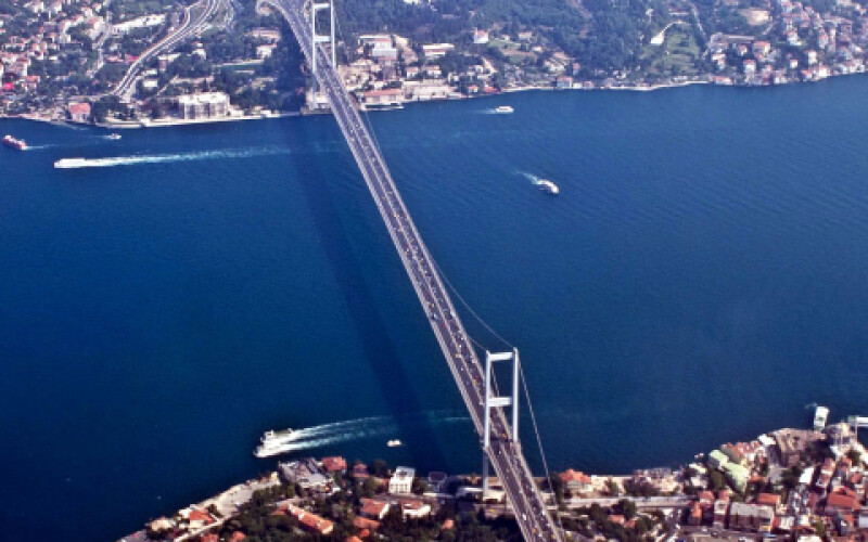 У Туреччині хочуть закрити Босфор для кораблів Росії