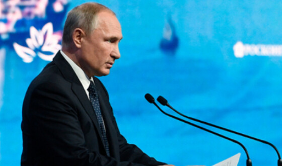 Путін розповів про скорочення витрат на оборону і безпеку