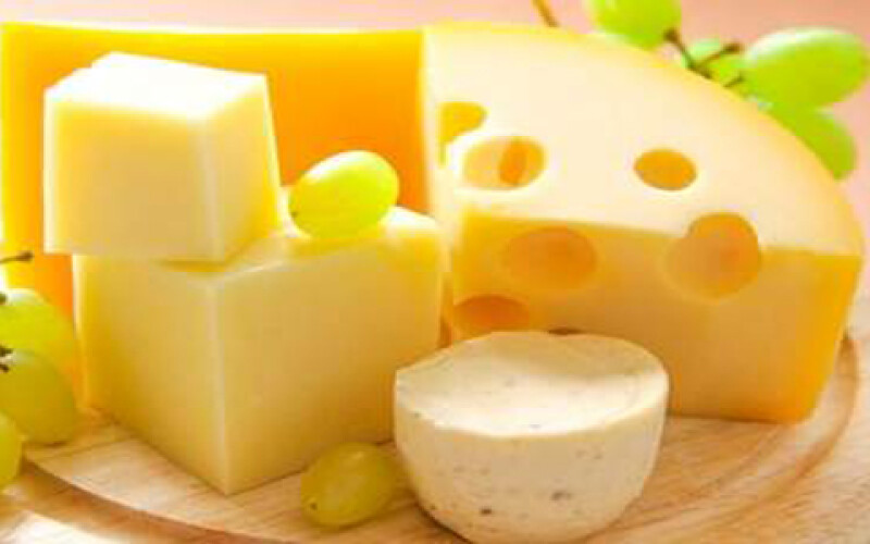Окупанти в Криму знищили 74 кг сирів