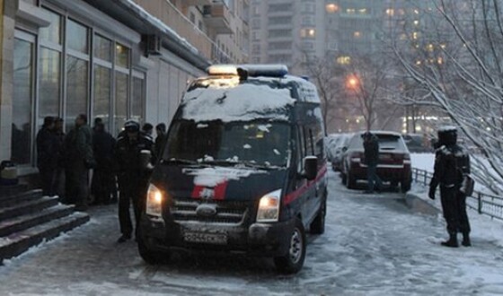 В Санкт-Петербурге мужчина зарезал водителя автобуса с детьми