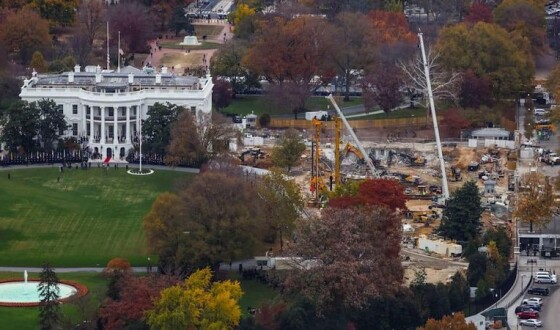 Трамп зніс східний флігель Білого дому заради нового бального залу