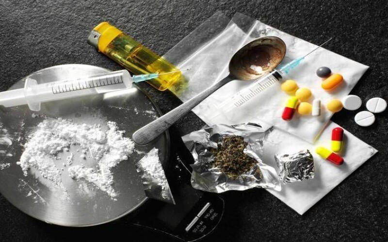 У Шотландії пропонують легалізувати зберігання всіх наркотичних речовин