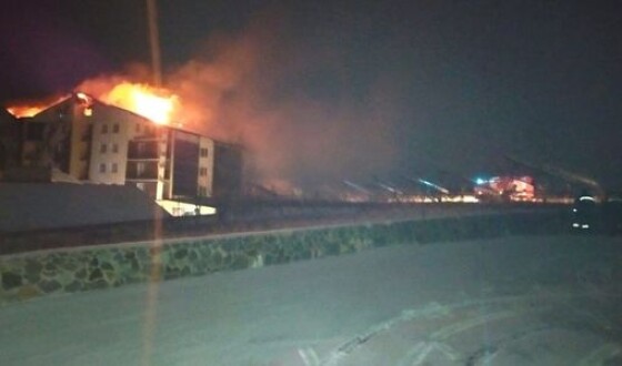 На Вінниччині сталася в шестиповерховому отелі вночі пожежа: є загиблі люди