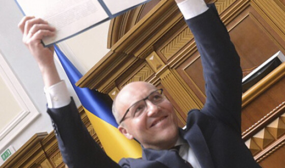Парубій підписав закон про українську мову