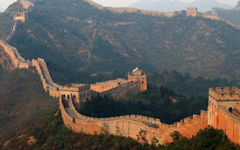 Великая китайская стена частично открылась для туристов