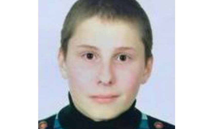 В Киеве пропал 14-летний Виталик. Фото