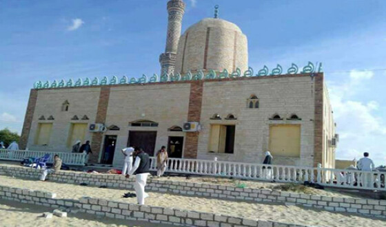 Атака на мечеть в Египте: погибли две сотни человек