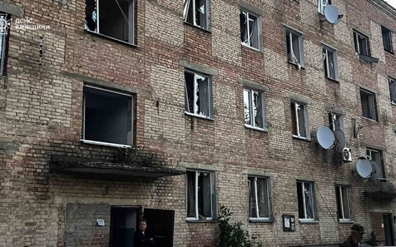 Окупанти атакували Вишгород ударними дронами
