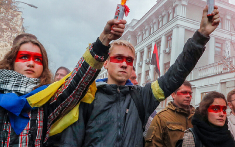 Зеленський звинуватив Порошенка в підготовці нового Майдану