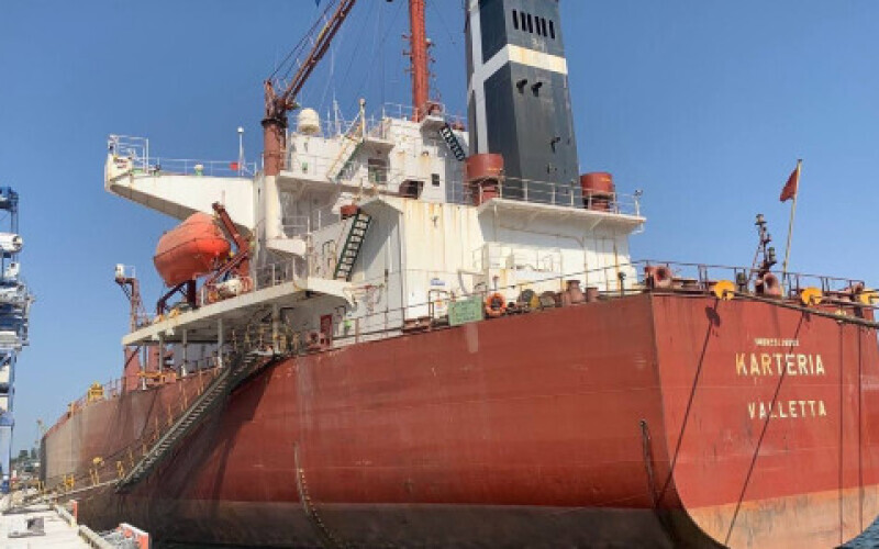 У Британії пообіцяли охороняти в Чорному морі українські судна із зерном