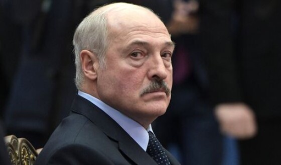 У Києві побили прихильників Лукашенка біля посольства Білорусі