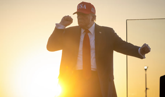 Трамп відсвяткував 4 липня ухваленням законопроєкту та пообіцяв бій UFC у Білому домі