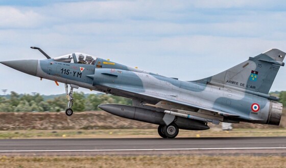 Франція обговорює передачу ЗСУ винищувачів Mirage 2000