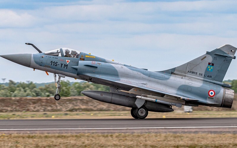 Франція обговорює передачу ЗСУ винищувачів Mirage 2000