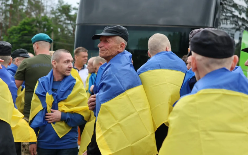 З російського полону повернули ще одну групу важкопоранених та тяжкохворих українців