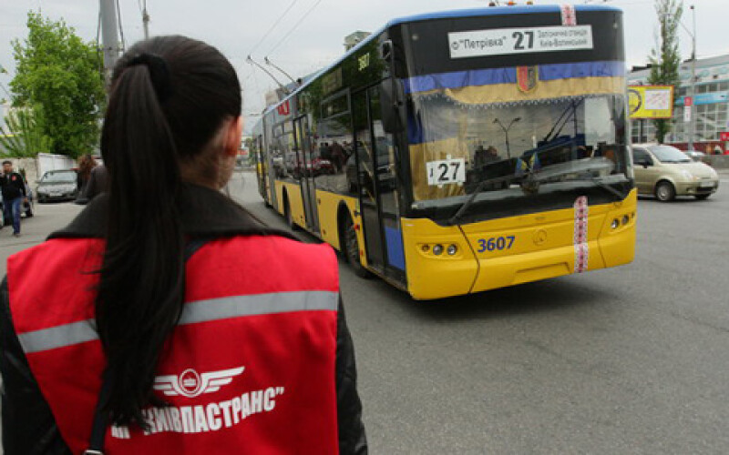 Собівартість проїзду у громадському транспорті Києва становить 15 гривень, &#8211; Кличко