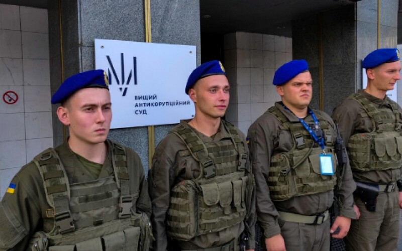 Влада України планує розділити Національну гвардію на три частини