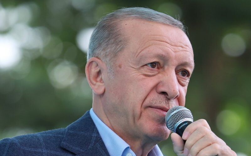 Ердоган вважає, що військові дії в Україні закінчаться ще нескоро