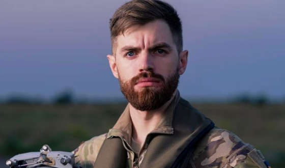 Слідчі ДБР прийшли до квартири загиблого пілота «Джуса»