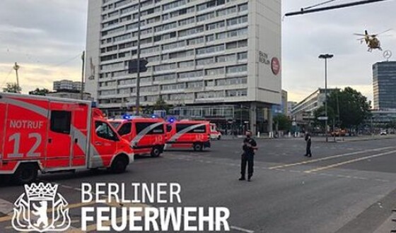 У Берліні терорист на автомобілі врізався в натовп людей