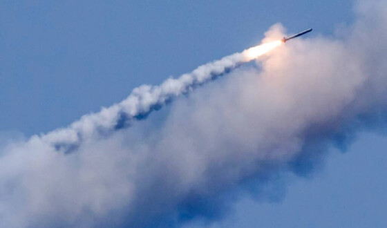 Російські терористи здійснили ракетний обстріл по території України