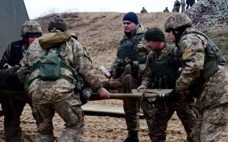 Україна запускає перший національний дрон-носій для евакуації поранених