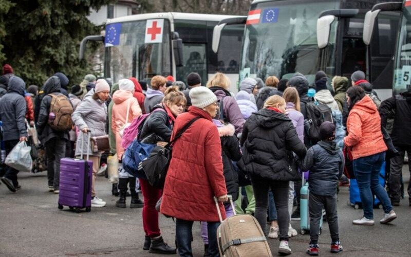 З Херсонщини евакуювалися майже 40 тисяч жителів