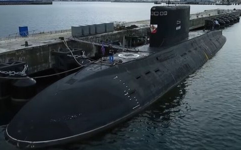 Через російський підводний човен «Тамбов» звільнили британських моряків
