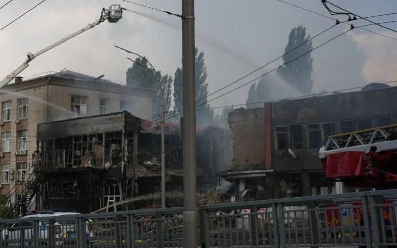 У Солом’янському районі столиці облаштували штаб допомоги постраждалим від нічної атаки
