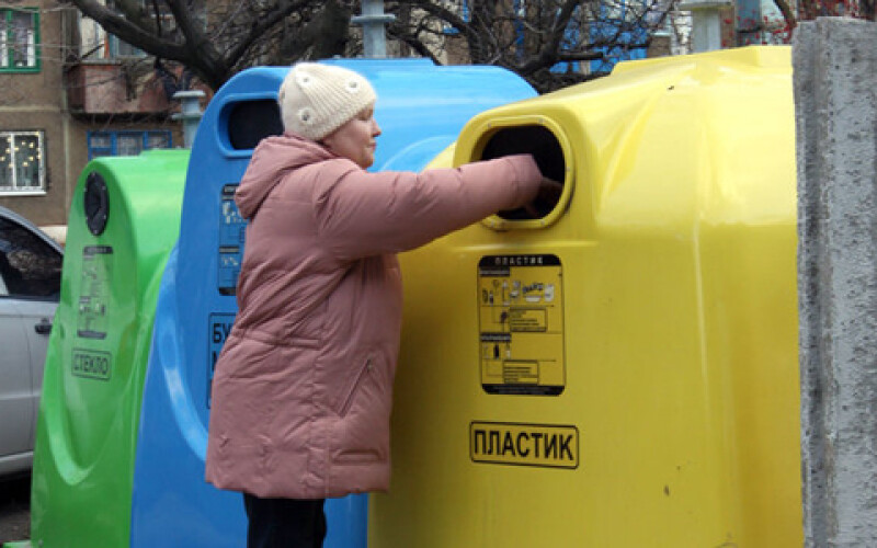 В Киеве появятся отдельные платежки за вывоз мусора