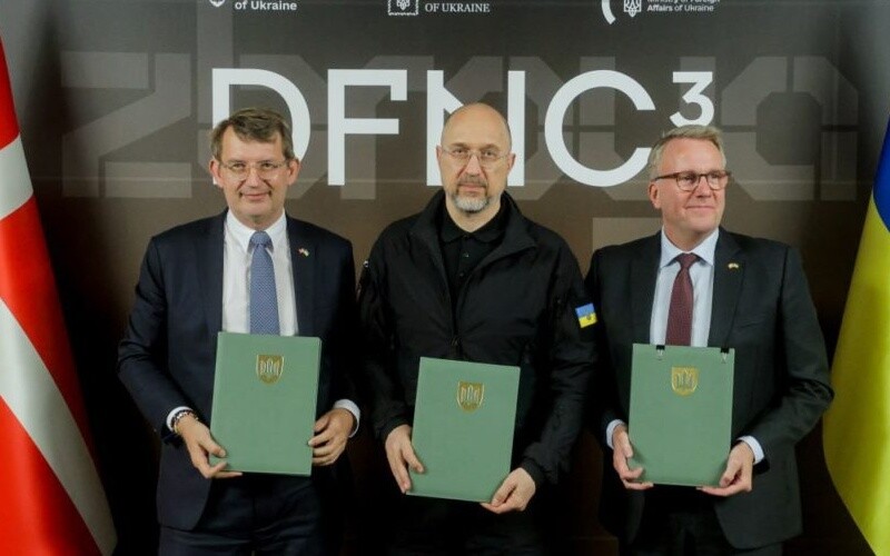 Україна та Данія домовилися про створення спільного оборонного кластера