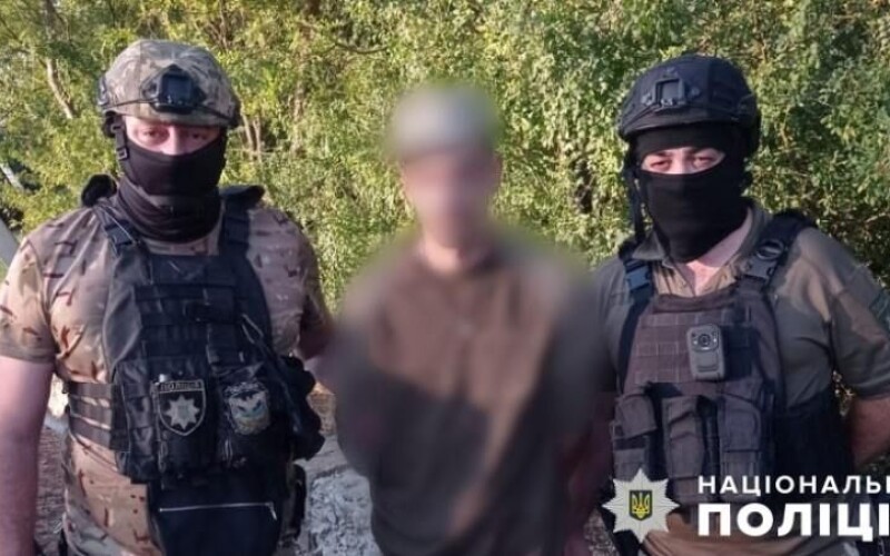 На Полтавщині затримали військового, який кинув у дружину та дитину гранату