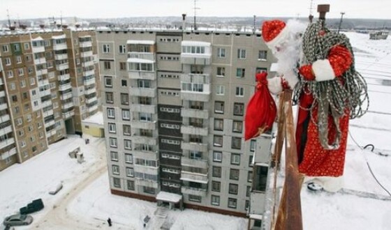 Воры одеваются в Деды Морозы, чтобы грабить квартиры и авто украинцев